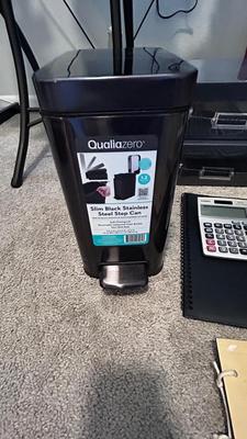 MISCELLANEOUS OFFICE SUPPLIES AND PHOTO ALBUMS