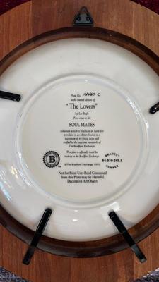 WOVEN BLANKET AND COLLECTIBLE PLATE “THE LOVERS” BY LEE BOGLE