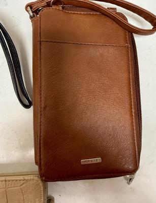 Sale Photo Thumbnail #192