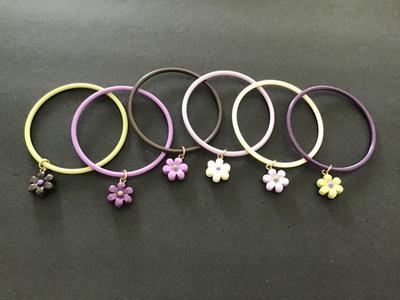 Vintage Children’s Bangles set of 6
