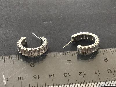 Beautiful Fashion Hoop Earrings