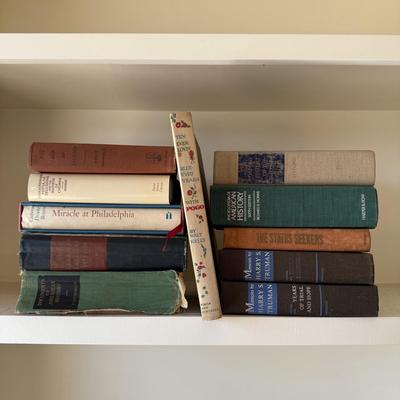 Vintage Historical Book Collection (D-HS)