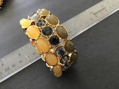 Beautiful Fashion Bracelet