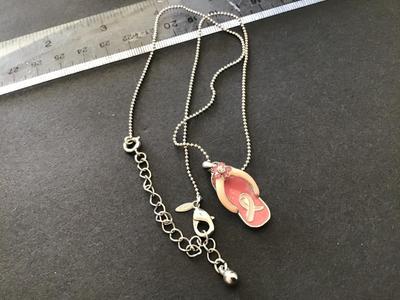 Avon Walk Necklace