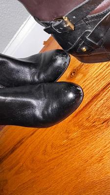 LADIES MICHAEL KORS LEATHER BOOTS- SIZE 9 W/WALLET