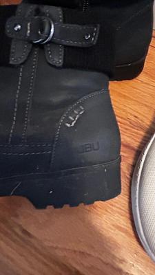 LADIES JBU SNOW BOOTS SIZE 9