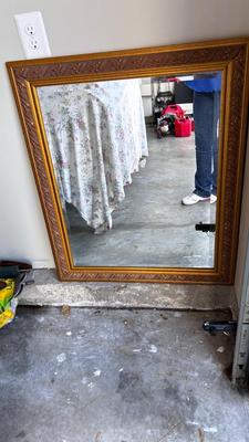 30x36 DECORATIVE WALL MIRROR