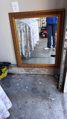 30x36 DECORATIVE WALL MIRROR