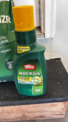 EXPERT GARDENER LAWN FERTILIZER AND ORTHO WEED BE GONE