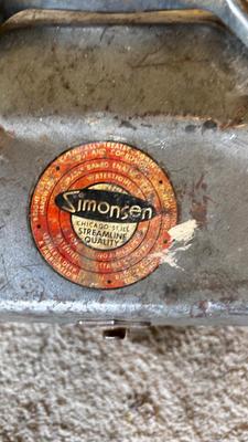 VTG STEEL TOOL BOX, A VARIETY OF END WRENCHES NEW ELECTRIC SCREWDRIVER