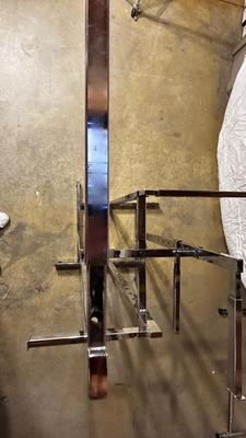 ADJUSTABLE CLOTHING RACK AND A FOLDING GARMENT RACK