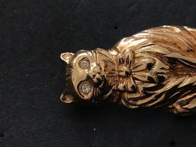 Avon Vintage Car Brooch