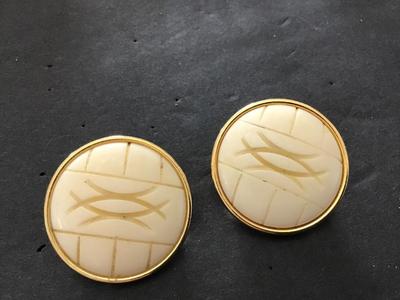 Vintage Carved Stone like Clip on Earrings