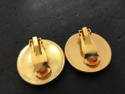 Vintage Carved Stone like Clip on Earrings