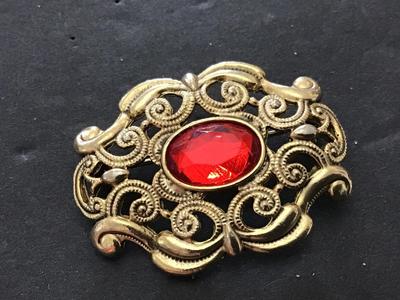 Gold Tone Fashion Brooch