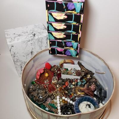 Sale Photo Thumbnail #427