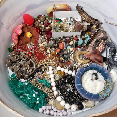 Sale Photo Thumbnail #426