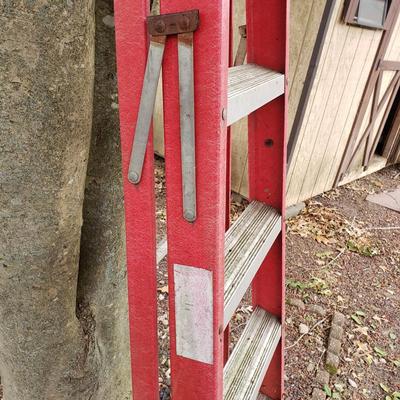LOT 270: True Temper Steel Wheelbarrow & Husky 6 Ft Ladder