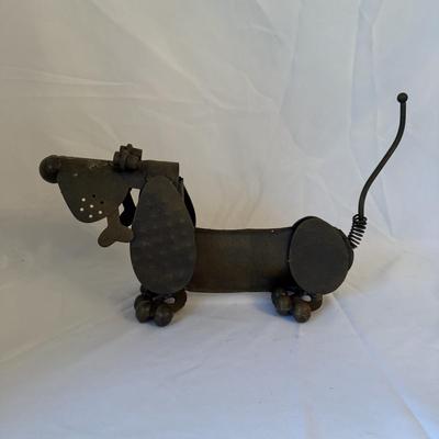 Dachshund Metal Art Statue (LR-BM)