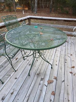 Outdoor table & chairs