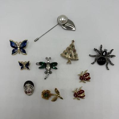 Ferragamo Vintage Brooch, Pendants & a Ring (ST-HS)