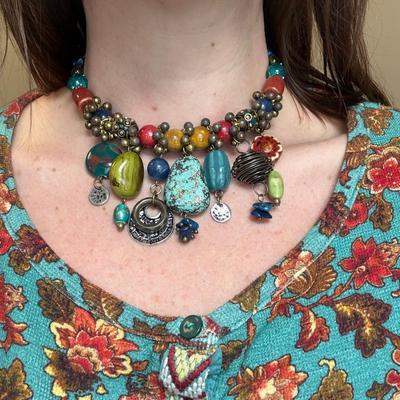 Gorgeous Beaded Memory Wire Style Chokers & More (ST-HS)