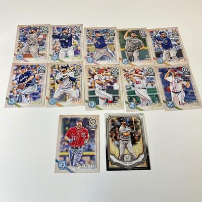 LOT 199: Large Collection of Baseball Cards and More