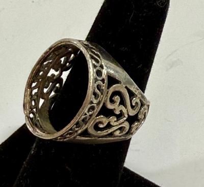 Sale Photo Thumbnail #325