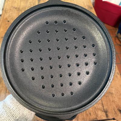 Lodge Cast Iron Dutch Oven (KN-BM)