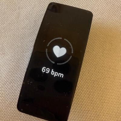 Fitbit One with Accessories (K-HS)