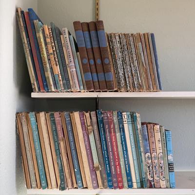 Vintage Children’s Books incl. Golden Book Sets, Happy Hollisters, & More (B3-HS)