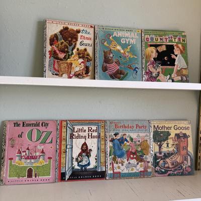 Vintage Children’s Books incl. Golden Book Sets, Happy Hollisters, & More (B3-HS)