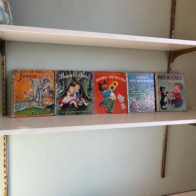 Vintage Children’s Books incl. Golden Book Sets, Happy Hollisters, & More (B3-HS)