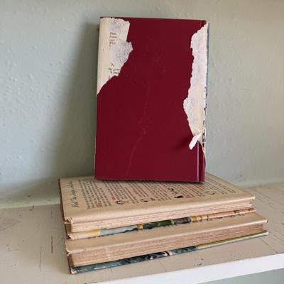 Vintage Children’s Books incl. Golden Book Sets, Happy Hollisters, & More (B3-HS)