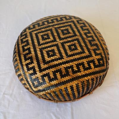 Basket of Temari Balls with Two Cross Stitch Wall Hangings (E-HS)