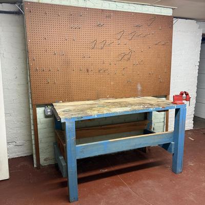 Workbench with Wilton Vise & Pegboard (BS2-HS)