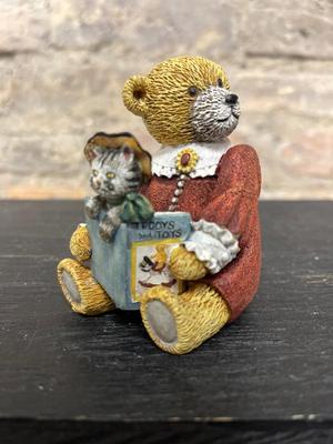 Sale Photo Thumbnail #500: Lulu from the Hats for Teddy series, Mary Jo from the Reading with Teddy series, and Nita & nameplate