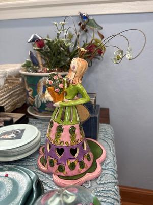 Sale Photo Thumbnail #28: Decorative items including Clay Works by Blue Sky, ashtray, paper weights and coasters