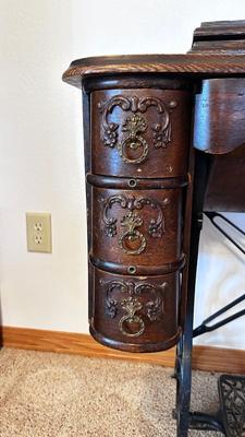 NICE EARLY 1900’s MINNESOTA TREADLE SEWING MACHINE WITH ACCESSORIES, NOTIONS AND ORIGINAL PAPERWORK