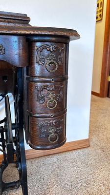 NICE EARLY 1900’s MINNESOTA TREADLE SEWING MACHINE WITH ACCESSORIES, NOTIONS AND ORIGINAL PAPERWORK