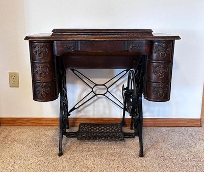 NICE EARLY 1900’s MINNESOTA TREADLE SEWING MACHINE WITH ACCESSORIES, NOTIONS AND ORIGINAL PAPERWORK