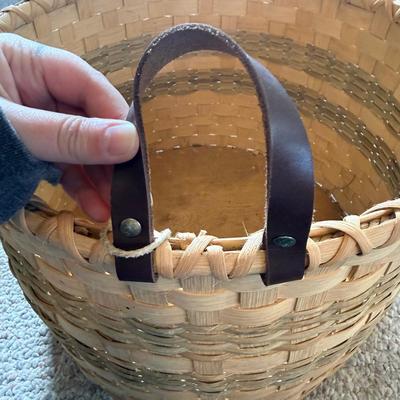 Collection of Specialty Baskets (B2-BM)