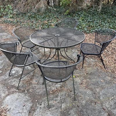Wrought Iron Table with Five Chairs (Y-BM)