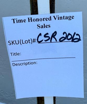 Garden Decor And Potted Plants