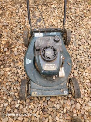 Sale Photo Thumbnail #23: Has compression, did not try to start