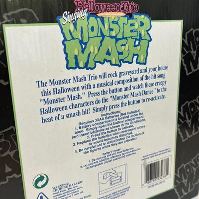 LOT 41: Spooky Collection - Monster Mash Animated Toy and More