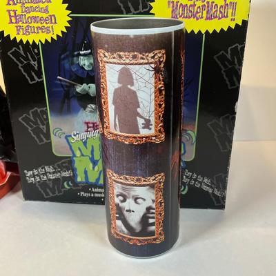 LOT 41: Spooky Collection - Monster Mash Animated Toy and More