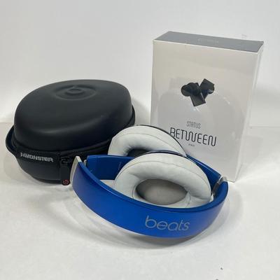 LOT 52A: Wireless Headphones - New in Package Status Between Earbuds and Beats Studio in Travel Case