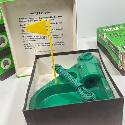 LOT 54A: Six Vintage Oscar Jr. Electronic Putting Partners