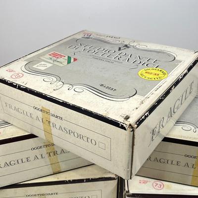 LOT 57: Studio Dante di Volteradici Plates